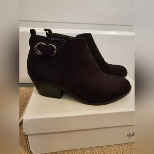 Women's Black Booties